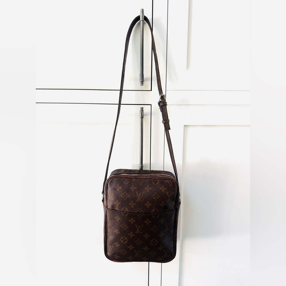 LOUIS VUITTON Vintage Monogram Nil-Style Crossbody Bag Very Good Vintage Cond - Picture 16 of 16
